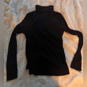 Black ribbed turtleneck